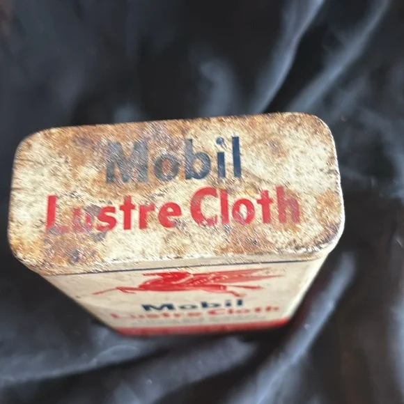 Vintage Mobil Lustre Cloth S/V Design A-381 Socony-Vacuum Oil Company Inc. tin - Picture 5 of 10